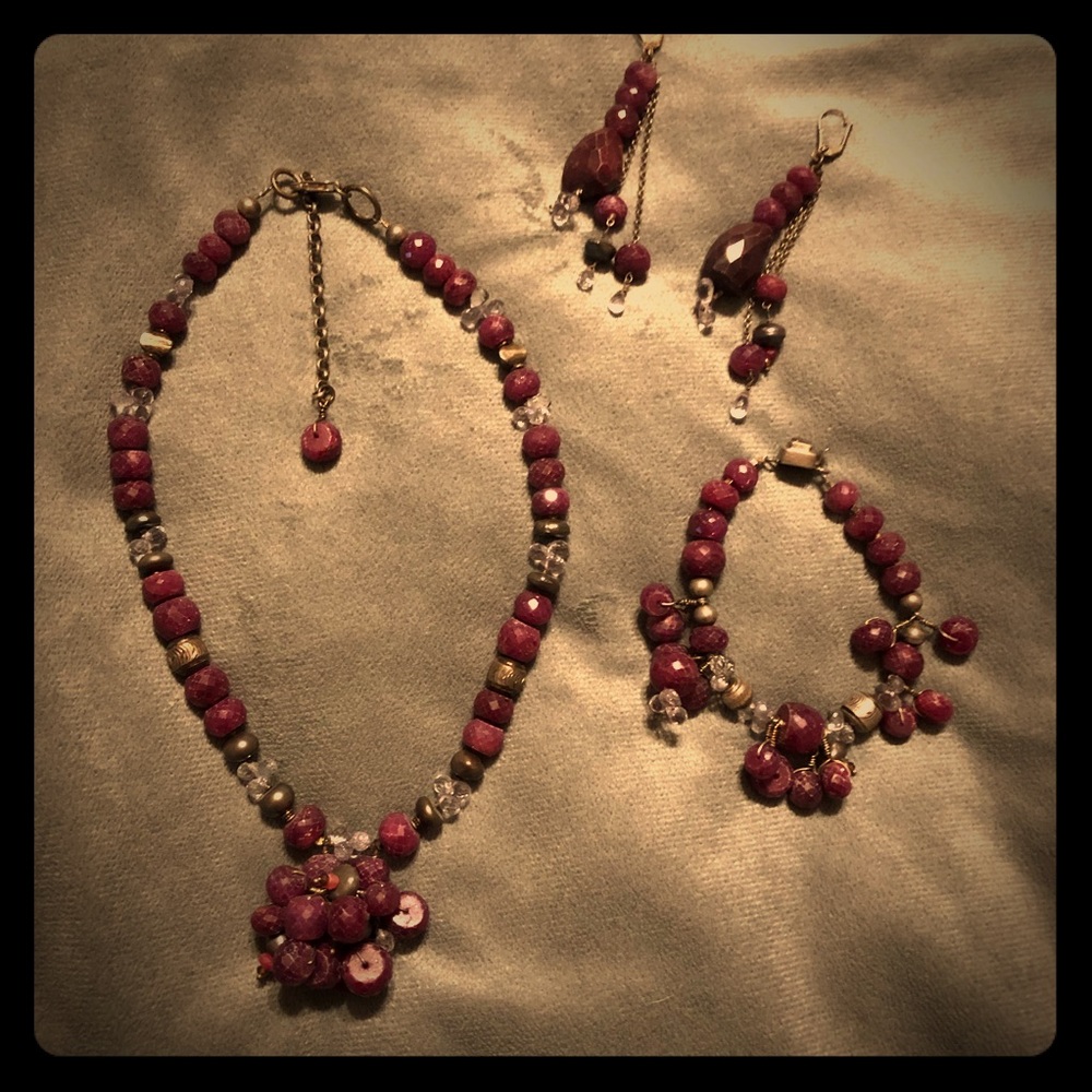 Genuine Garnet Necklace, Bracelet & Earrings